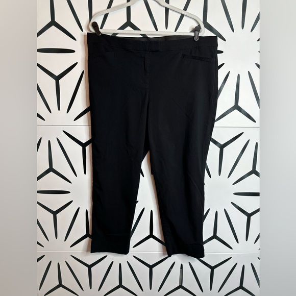 Lane Bryant Black Straight Crop Pants Size 20 - Picture 2 of 9